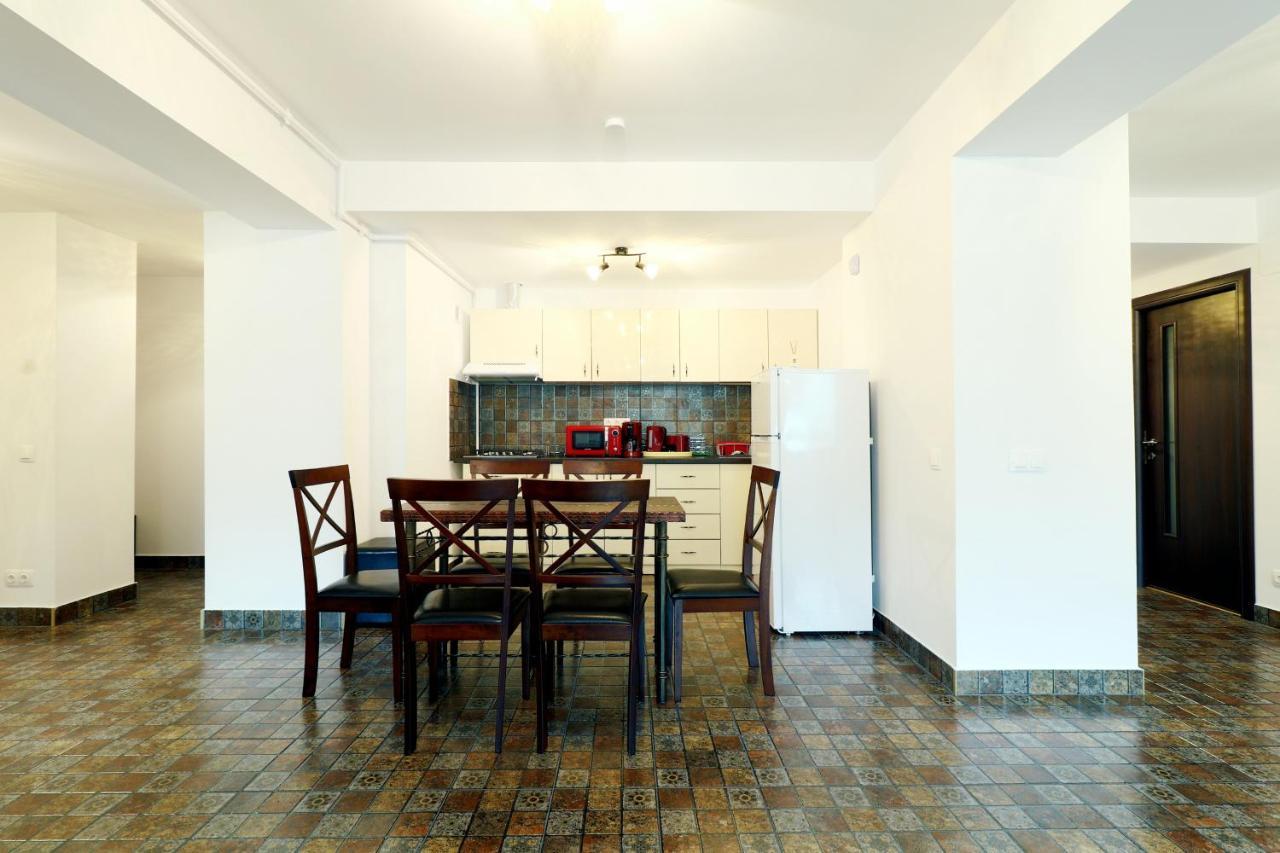 Sofia Apartment Sinaia Buitenkant foto