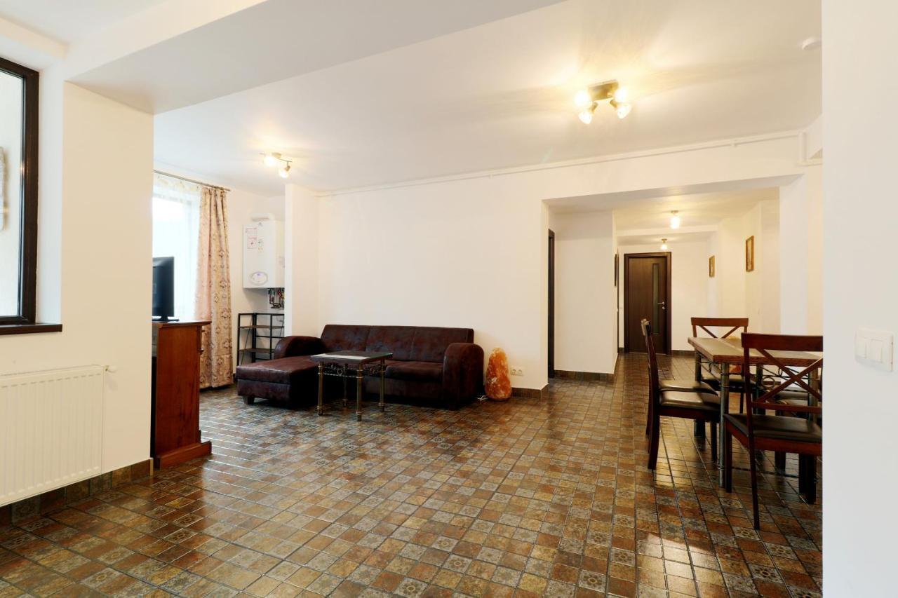 Sofia Apartment Sinaia Buitenkant foto